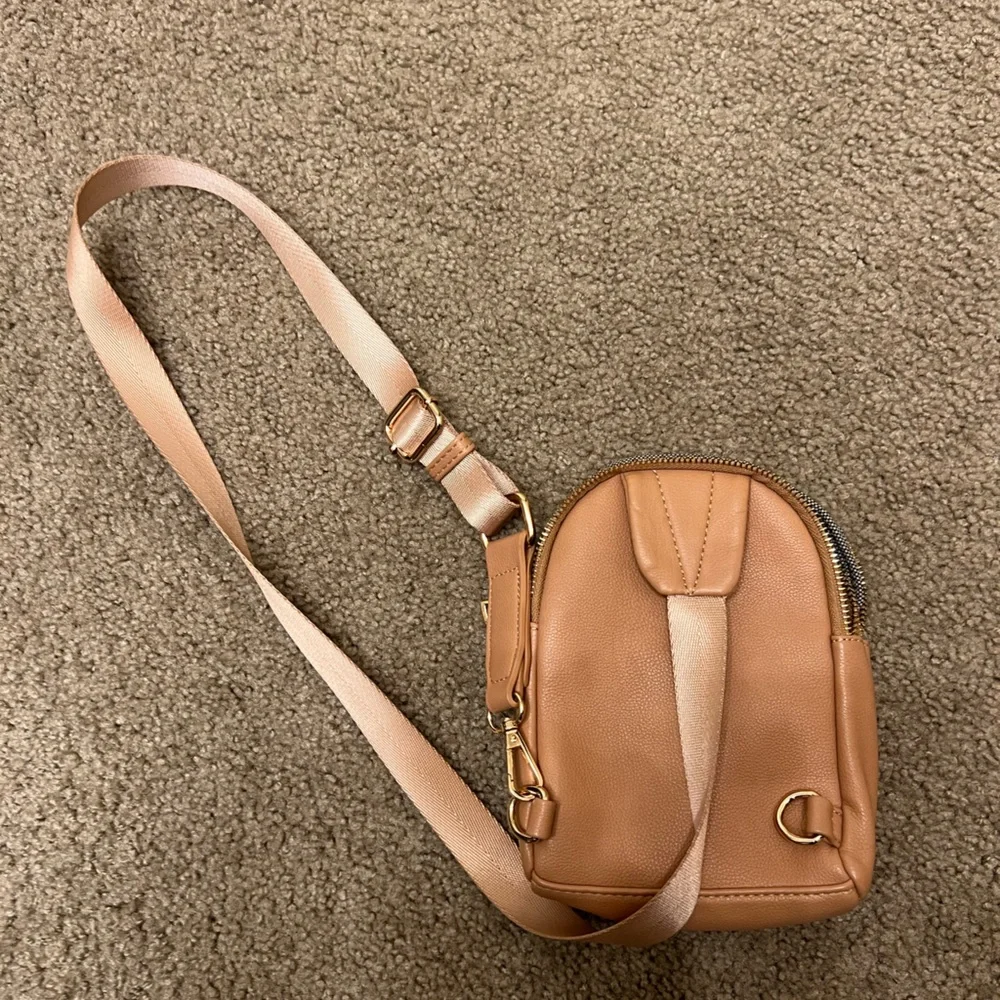 Altard state cross body purse - Picture 5 of 7